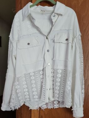 POL White Lace Panel Button-Front Shirt Jacket